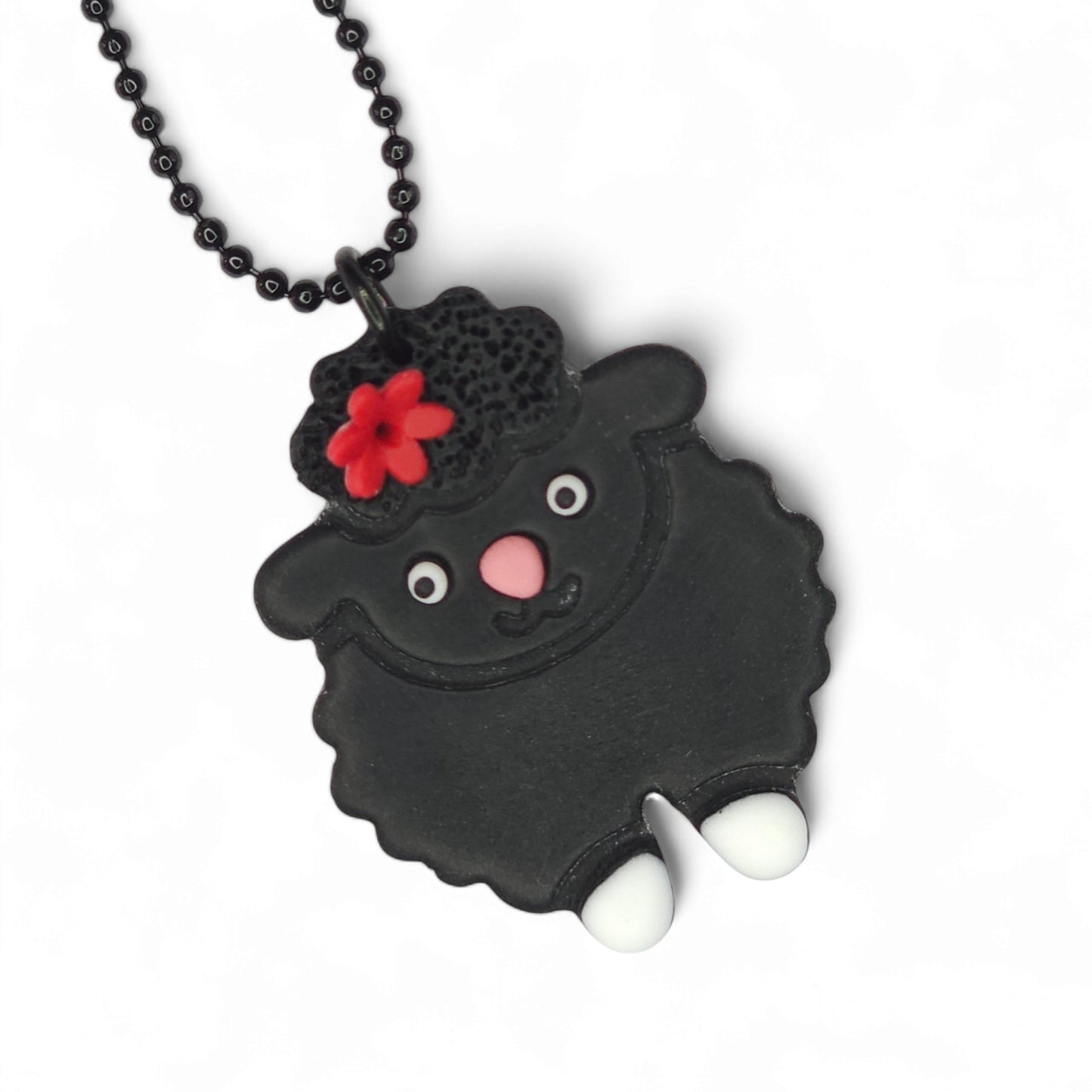 Μακρύ κολιέ μαύρο προβατάκι από πολυμερικό πηλό