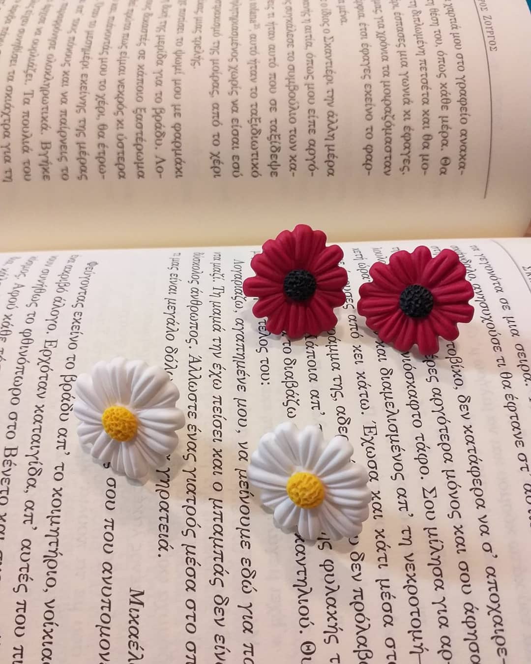 Σκουλαρίκια καρφωτά κόκκινα λουλούδια