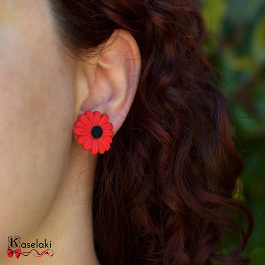Σκουλαρίκια καρφωτά κόκκινα λουλούδια
