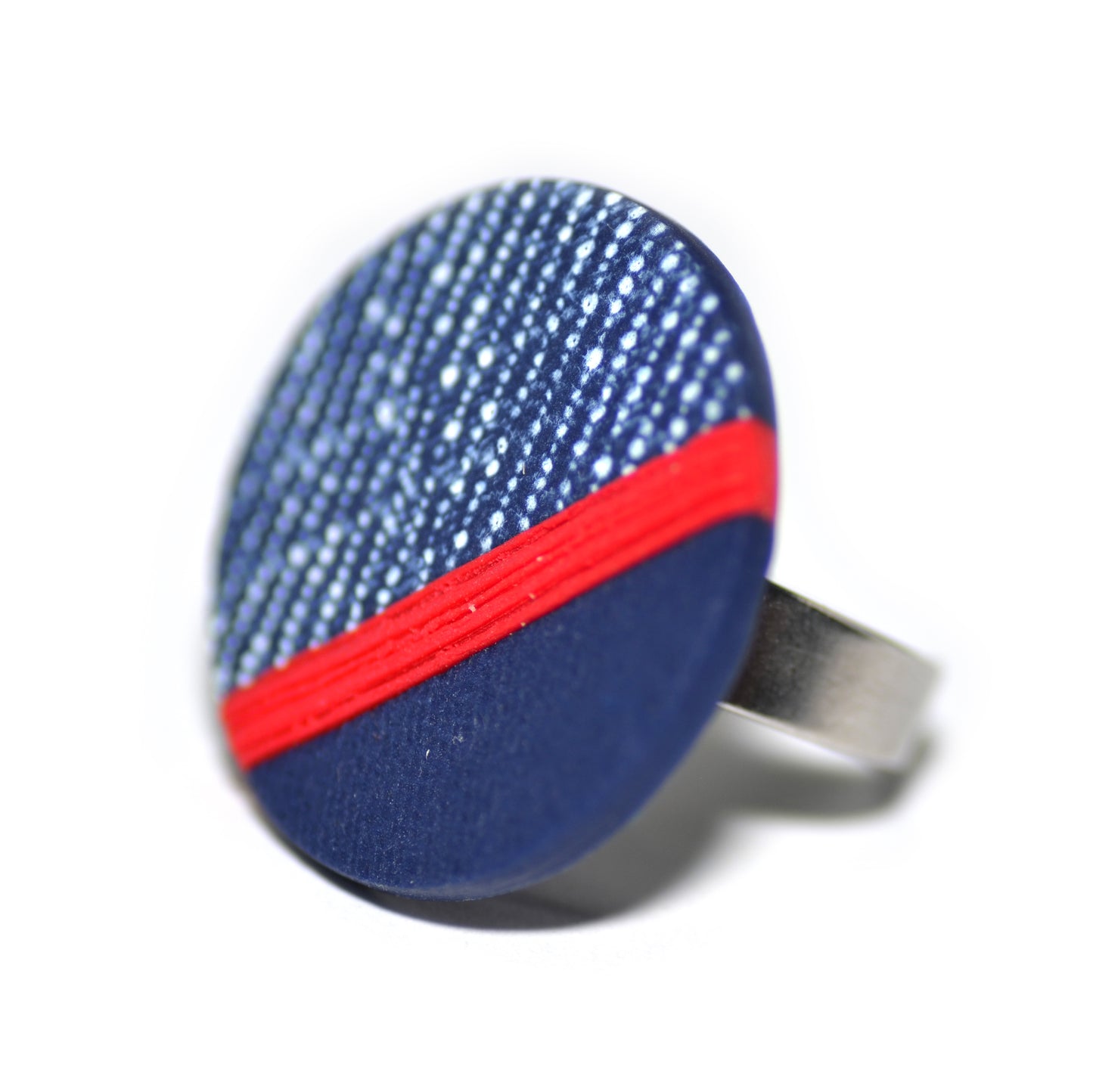 Στρογγυλό δαχτυλίδι τζιν με κόκκινη γραμμή και ατσάλινη βάση