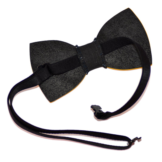 Παπιγιόν γλυπτό με πολυμερικό πηλό και μαύρη φλοράλ μεταξοτυπία