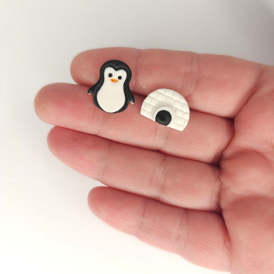 Ανόμοια καρφωτά σκουλαρίκια πιγκουίνος με ιγκλού από πολυμερικό πηλό
