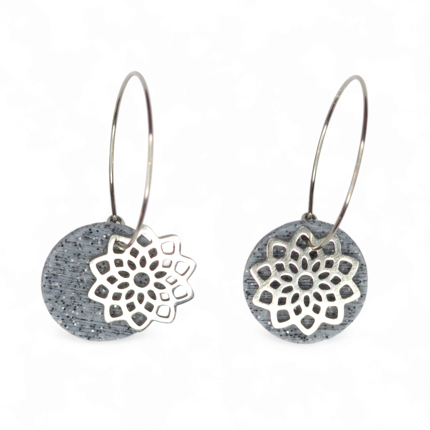 Σκουλαρίκια ατσάλινοι κρίκοι με στρογγυλά στοιχεία γρανίτης από πολυμερικό πηλό