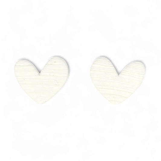 Σκουλαρίκια καρφωτά λευκές καρδιές από πολυμερικό πηλό