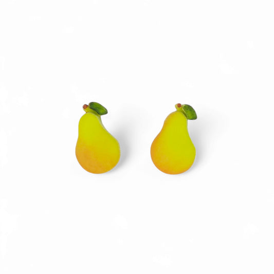 Μικρά καρφωτά σκουλαρίκια αχλάδια σε απαλό πράσινο από πολυμερικό πηλό