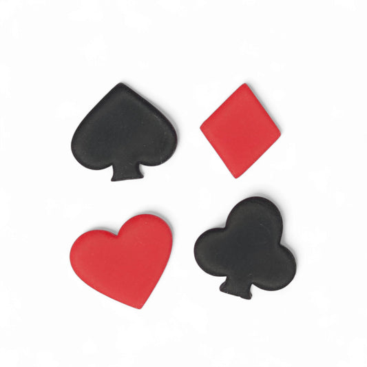 Δύο ζευγάρι ανόμοια καρφωτά σκουλαρίκια μπαστούνι κούπα σπαθί καρό από πολυμερικό πηλό