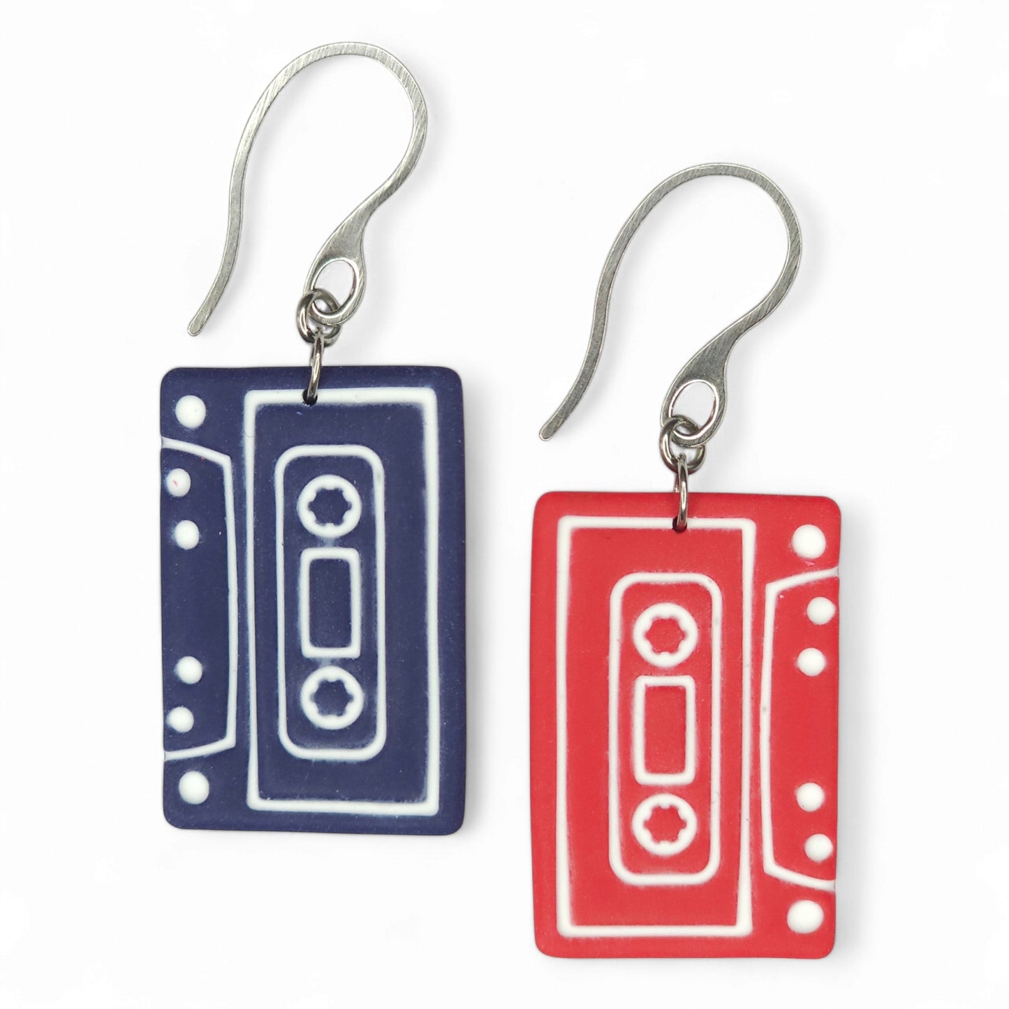 Κρεμαστά σκουλαρίκια κασέτες μπλε κόκκινη από πολυμερικό πηλό