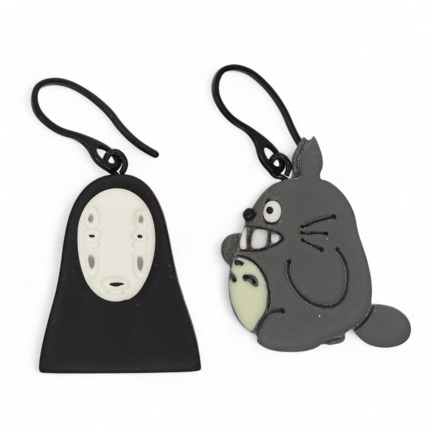 Ανόμοια κρεμαστά σκουλαρίκια studio Ghibli από πολυμερικό πηλό