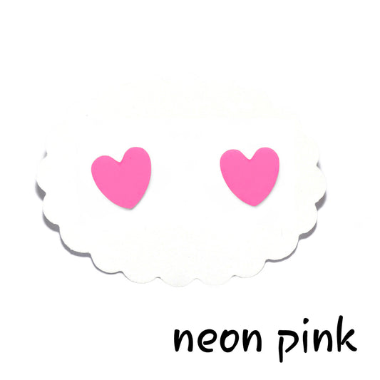 Καρφωτά σκουλαρίκια neon pink καρδούλες από πολυμερικό πηλό